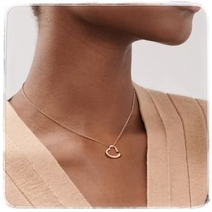 T&Co | Open Heart Rose Gold Necklace